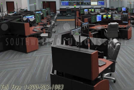 计算机工作站和控制室空中交通管制室运营